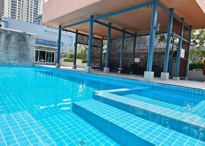 2 Bedroom With Rooftop Pool Sukhumvit Bts Nana Lejlighed Bangkok
