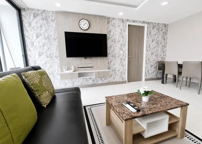2 Bedroom With Rooftop Pool Sukhumvit Bts Nana Lejlighed