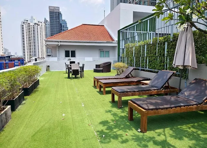 2 Bedroom With Rooftop Pool Sukhumvit Bts Nana Lejlighed Bangkok